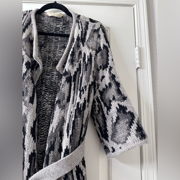 Stella McCartney Classic Chunky Knit Sweater Cardigan - Picture 10 of 10